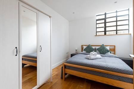 Trendy East London Flat Sh11アパートメント エクステリア 写真